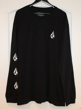 Volcom T-shirt (men’s XXL) (NWT)